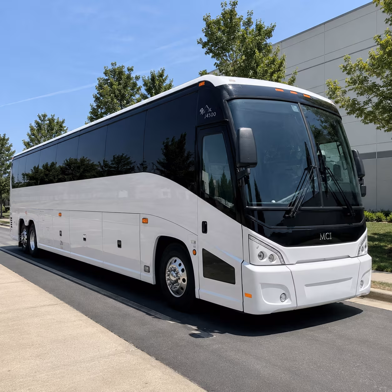 Fort Lauderdale Airport Shuttle & Transportation party bus exterior