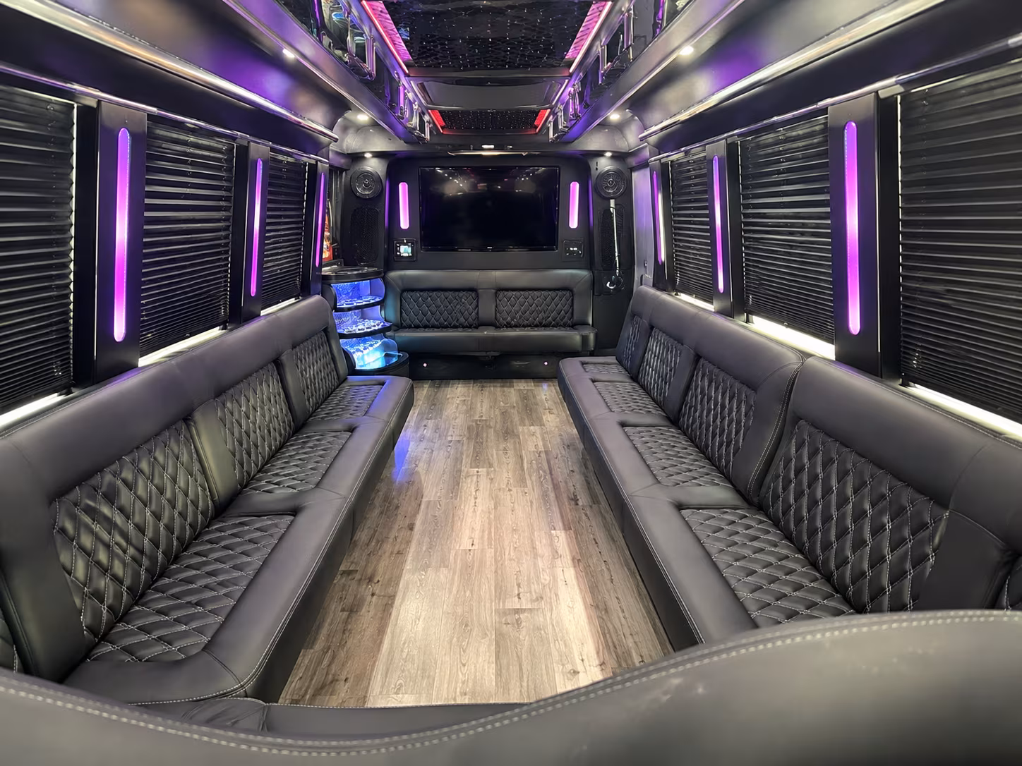 Fort Lauderdale Birthday, Sweet 16, & Quinceañera Transportation party bus exterior