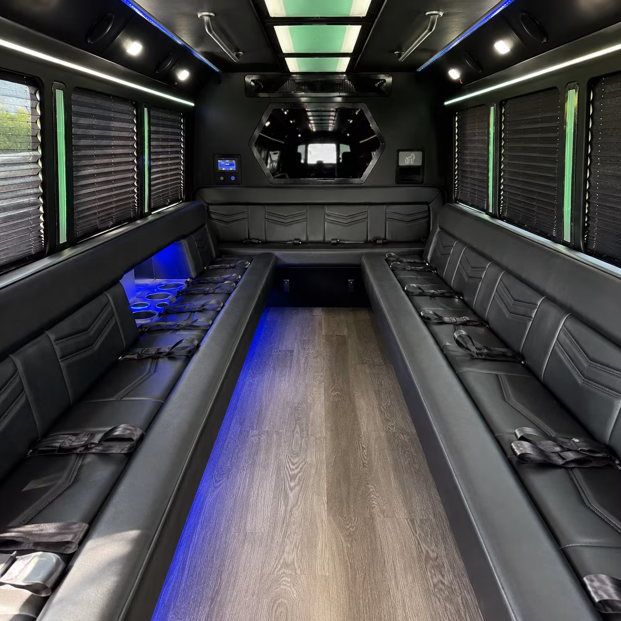 Fort Lauderdale Prom & Homecoming Transportation onboard seating