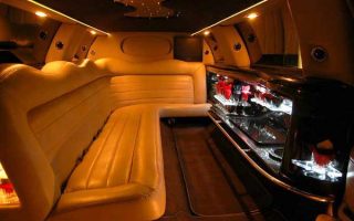 Lincoln limo rental Aventura