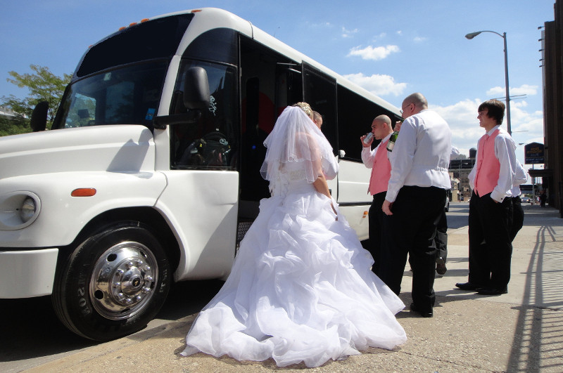 weddings party bus rental near ft lauderdale